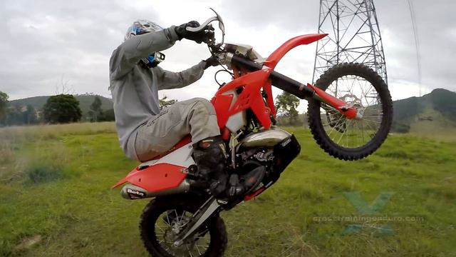 How to 12 oclock wheelie guide︱Cross Training Enduro смотреть онлайн