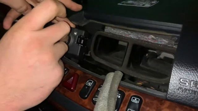 Потерял все Ключи от Mercedes W220 смотреть онлайн