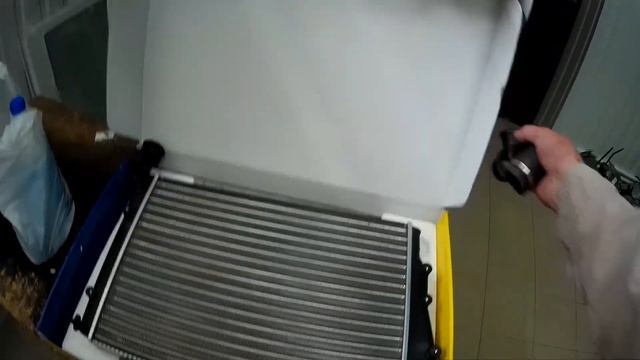 Замена радиатора ВАЗ 2101 на 2105-07 смотреть онлайн