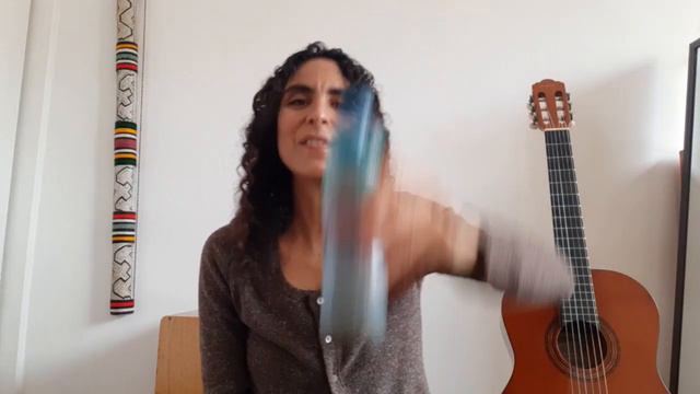 CANCIONES CON MARACAS смотреть онлайн