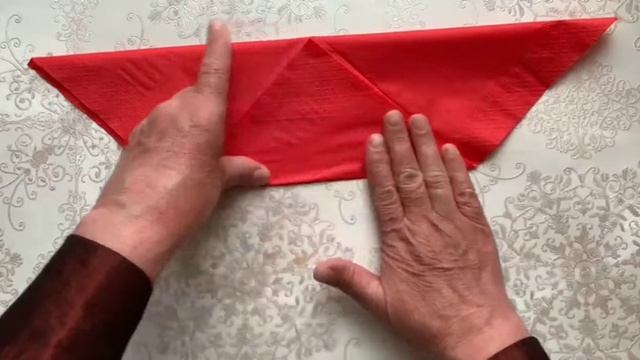 Servietten falter : Fisch /DIY /WOW TO FOLD NAPKINS /КАК КРАСИВО СЛОЖИТЬ САЛФЕТКИ /ВАРИАНТ РЫБКА смотреть онлайн
