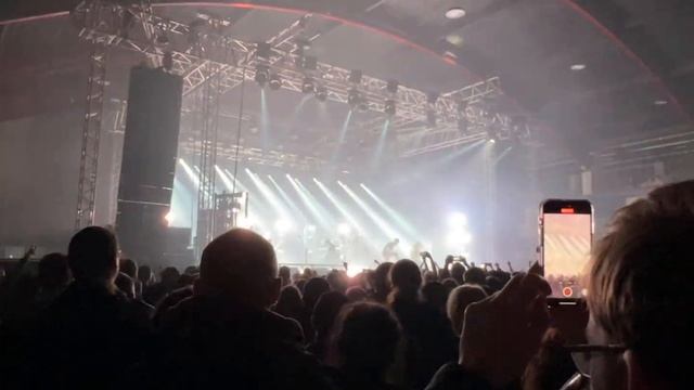 In Flames - Cloud Connected - Live in Prague - 16.11.2022 смотреть онлайн