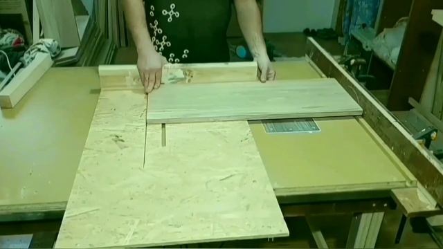 Деревянная тумба под раковину из массива. Мебель из дерева / Oak washbasin cabinet/ wooden furnitur смотреть онлайн