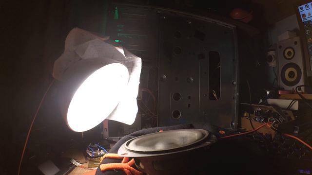 Bass test Microlab M-111 смотреть онлайн