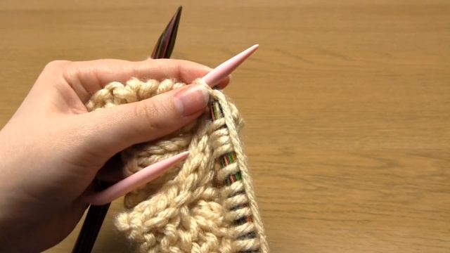 How to Knit : '2 over 1 over 2' CABLES | 2/1/2 LC | 2/1/2 RC | 2/1/2 LPC | 2/1/2 RPC | Lesson смотреть онлайн