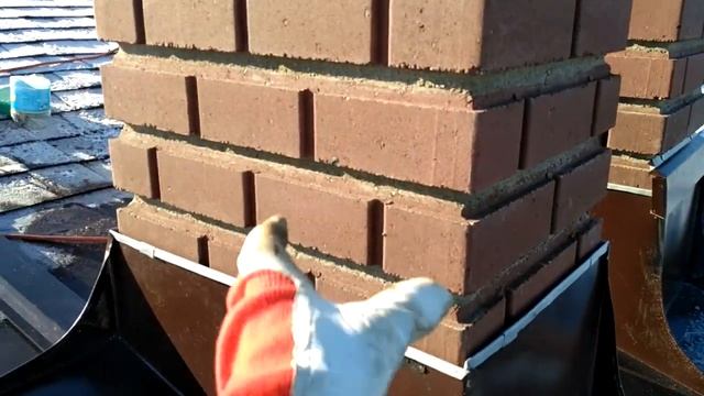 Обход дымохода на крыше из гибкой черепицы. смотреть онлайн