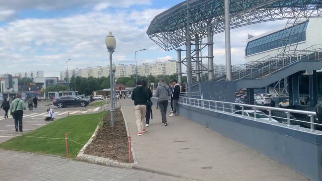 Прогулка возле Метро Домодедовская и ДК Авангард, г. Москва, 21.05.2023 смотреть онлайн