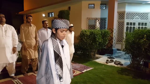 Qari Usama, 9th taraveeh 2017 (1/2) смотреть онлайн