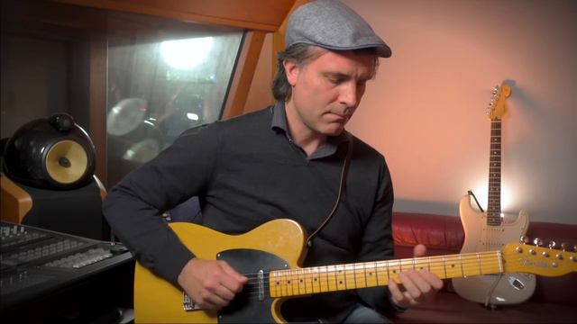 Come funziona la chitarra Fender Telecaster - Scelta dei suoni Fender Telecaster 52 смотреть онлайн