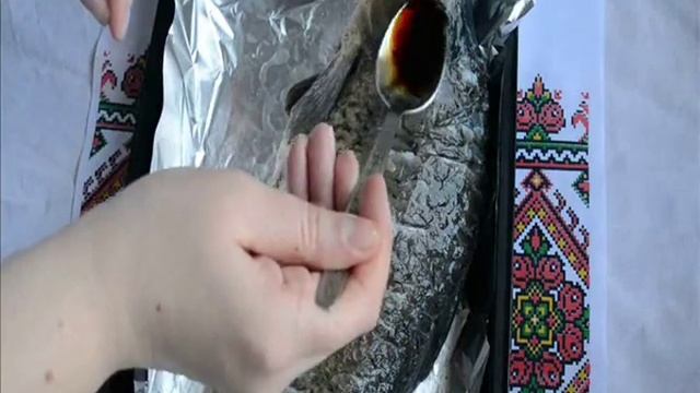 Запечённый карп в духовке / ПЕЧЕНИЙ КАРП смотреть онлайн