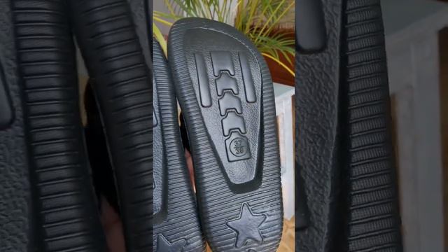 Пляжные резиновые шлепанцы для подростков