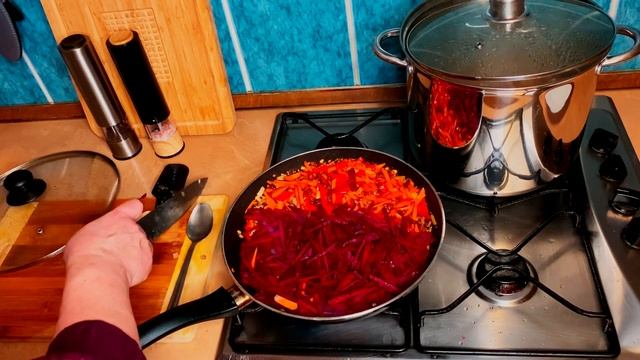 Smaczny barszcz ukraiński według przepisu babci смотреть онлайн