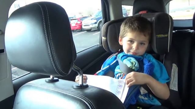 MAKING A SPLASH - Puddle Adventure смотреть онлайн