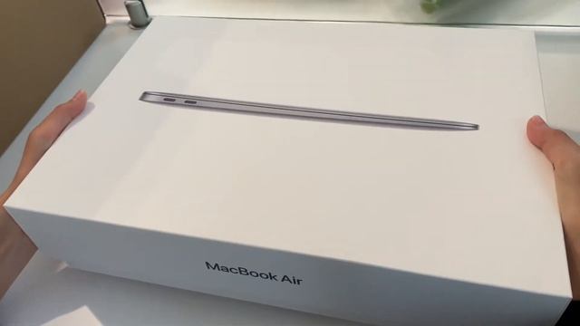 MacBookAir(M1,2020) + Incase 13インチHardshell Case for MacBook Air 2020 смотреть онлайн