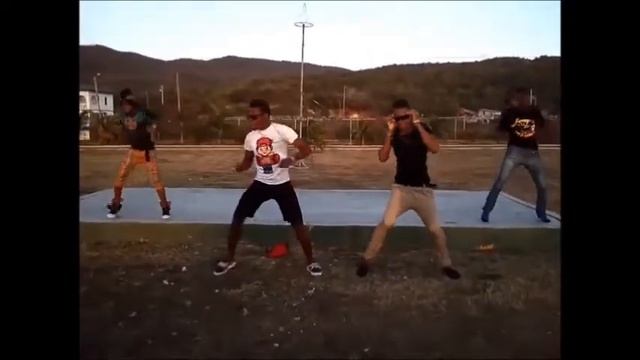 ★DRASTIK STARZ ENTERTAINMENT★ | PRESENTS | NEW DANCEHALL STEPS | CALLED "GUH EAZI" (2013) смотреть онлайн