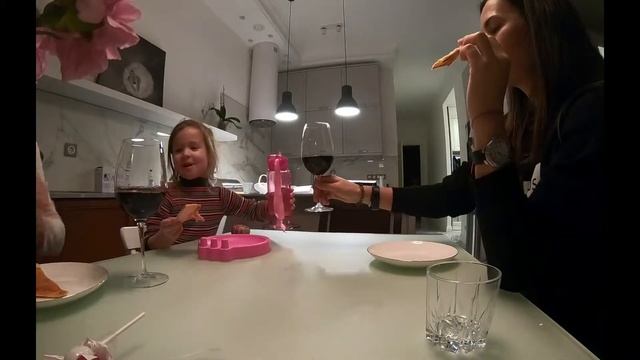 Я занимаюсь видом спорта Гимнастика смотреть онлайн