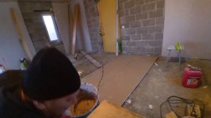 ? ГИПСОКАРТОН - Как приклеить? Как выровнять стены? Монтаж в одного!