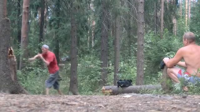 Великий мастер Чхарек VS сосна смотреть онлайн