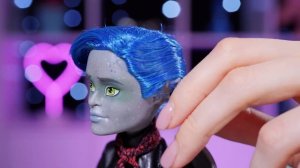 Рошель ИЗМЕНЯЕТ Гарроту?!? Обзор Monster High | Rochelle Goyle, Garrott Du Roque Love in Scaris