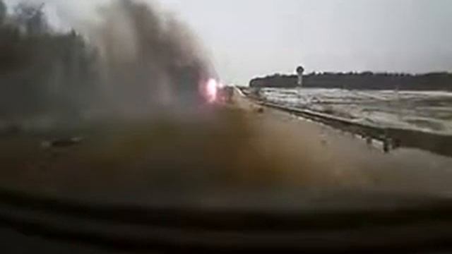 ЖУТЬ!!! Две ФУРЫ лоб в лоб и взарвались!2013