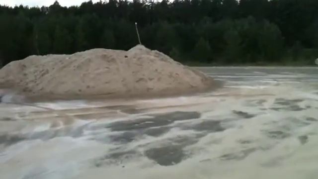 Audi S4 drift Гомель2.MOV смотреть онлайн