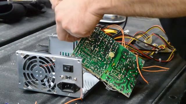 Making a 12V power supply from a PC PSU смотреть онлайн