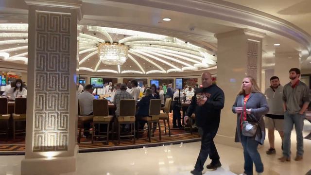 First Travel Vlog! Vegas Bound смотреть онлайн