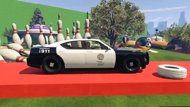 Policemen Catch Criminals & Transport Police Cars - GTA 5 Mods смотреть онлайн