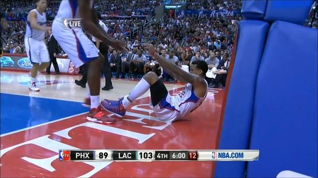 DeAndre Jordan, Matt Barnes, Blake Griffin Clowning In-game смотреть онлайн