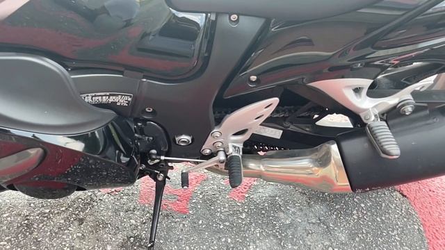 2014 SUZUKI GSXR 1300 HAYABUSA смотреть онлайн