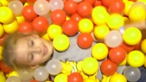 РАЗВЛЕЧЕНИЕ ПАУТИНКА для детей на игровой площадке в ПАРКЕ - Маленькая Вера - Все для детей малышей