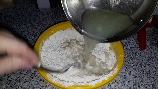 Пирожки на ПРОСТОКВАШЕ в духовке/Быстро и вкусно. смотреть онлайн