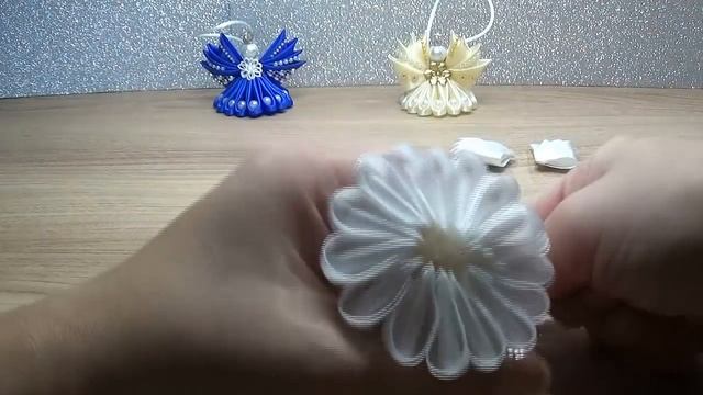 Aniołki na choinkę ze wstążki satynowej/DIY смотреть онлайн