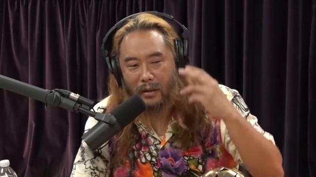 David Choe Got Lost Looking for a Dinosaur in the Congo смотреть онлайн