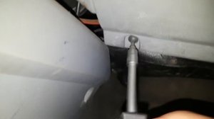 GOLF4. Как снять бардачёк и не сломать!? Замена дверки бардачка