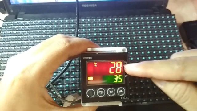 PID Control Omron E5CN смотреть онлайн