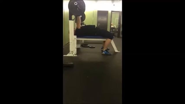 Жим лежа узким хватом 110 кг смотреть онлайн