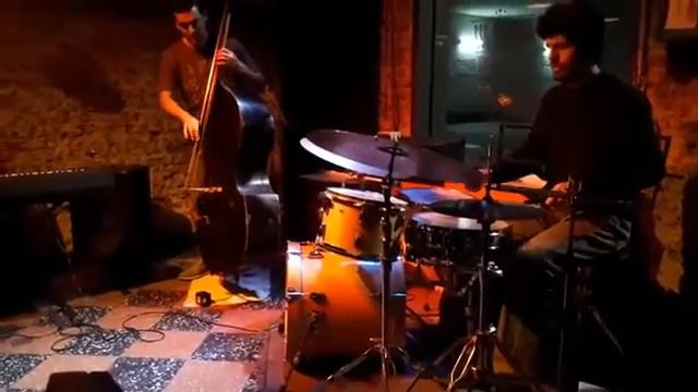 Fire Waltz (Mal Waldron) - Eduardo Elia Trio смотреть онлайн