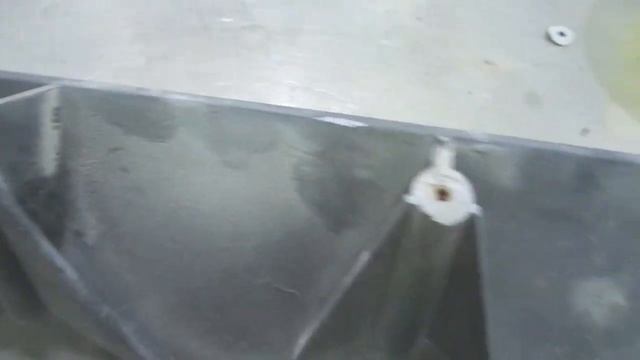 //Эпоксидная смола и пластик// с автомобиля// МАН//. Подготовка к покраске. смотреть онлайн