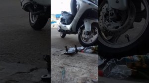 Обслуживание двух поршневой суппорт на скутере хорст 056