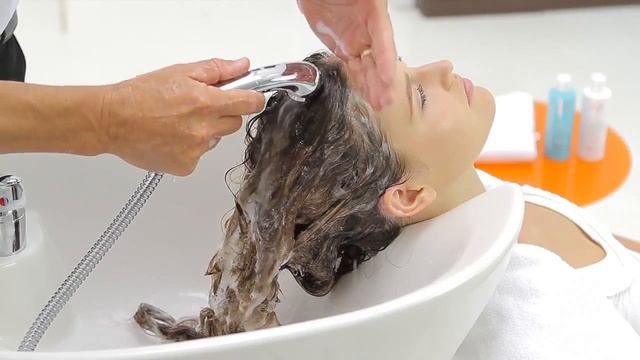 Clarifying Shampoo Moroccanoil смотреть онлайн