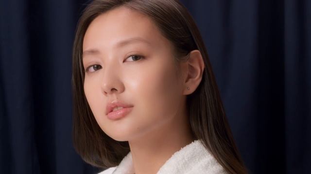 「一瓶一體驗」面膜之旅 │ 紅茶晚間緊緻面膜 #林二汶聲音導航 смотреть онлайн