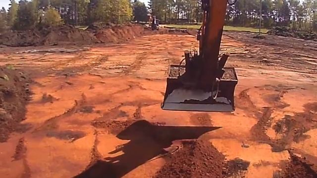 разболтался я что то ( JCB200 работа планировочным ковшом)