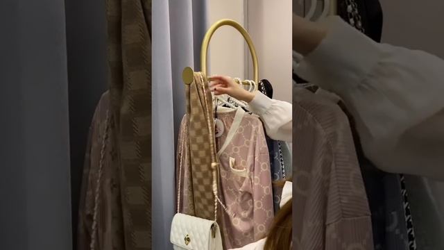 [生活日常VLOG&ASMR] ??#12 沉浸式体验 - 住酒店+上班+回家 | Douyin