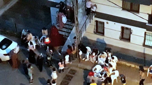 Ездили на пляж Придорожное кафе Помолвка соседей Чай из самовара.