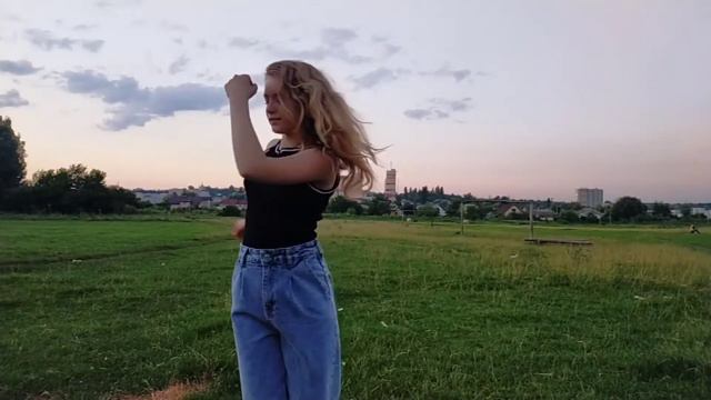 Polnalyubvi-кометы (cover-Вероника Пинькова (nikoletta)) смотреть онлайн