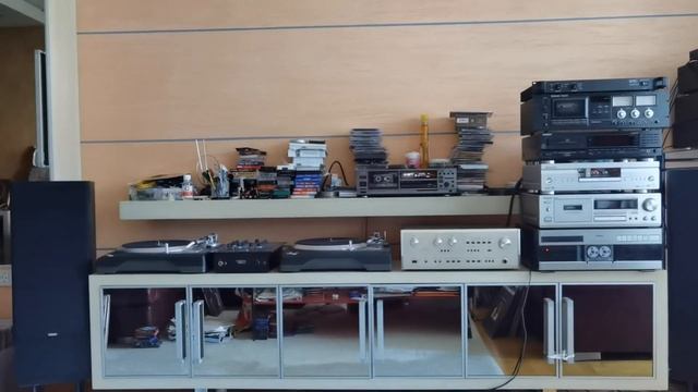 Accuphase E 301 ( Amplifier ) + Pioneer DV 989 AVi ( DVD Player) + Yamaha NS-S 19 ( Speakers ) смотреть онлайн