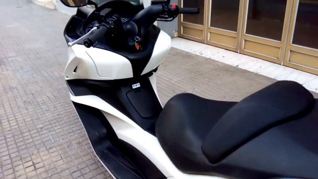 Silverwing 400 SW T 400 www.hondamotovalencia.es смотреть онлайн