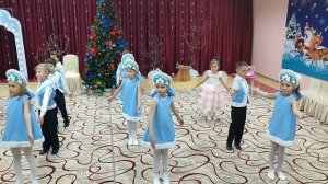 Вход на новогодний утренник «Что такое зима?», подготовительная группа, новый год