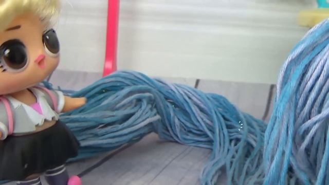 ПОЧЕМУ ТАК ЧЕШЕТСЯ, ВШИ? И другие смешные серии про кукол лол сюрприз от Даринелки игрушки смотреть онлайн